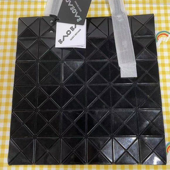 Issey Miyake FASHION TOTE Black